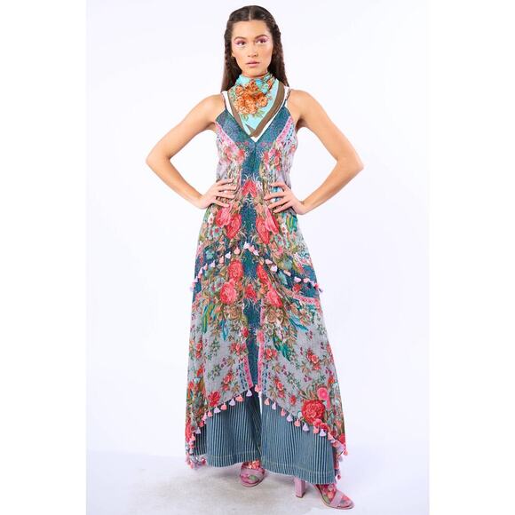 Aratta Travel in Style Dress: Slate Floral - Picture 7 of 12